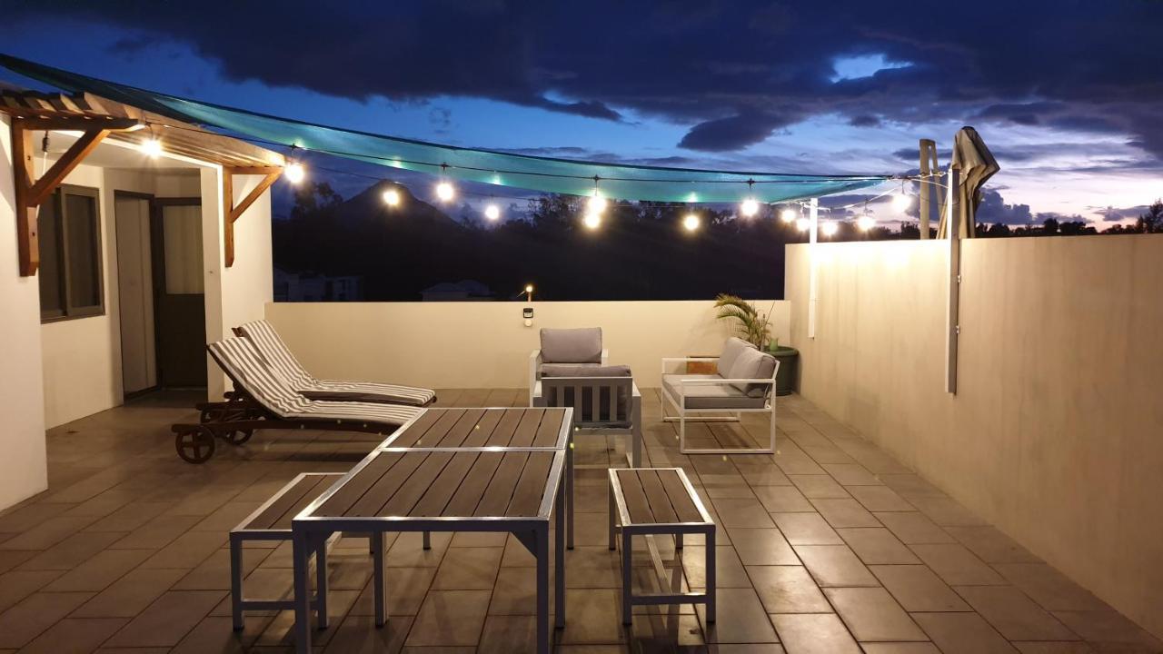 Westwood Luxury Penthouse With Private Roof Ref 15847 Apartment Flic en Flac