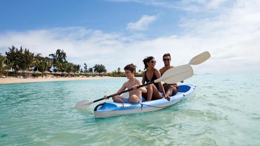 Swiss Nest Travel * Roches Noires