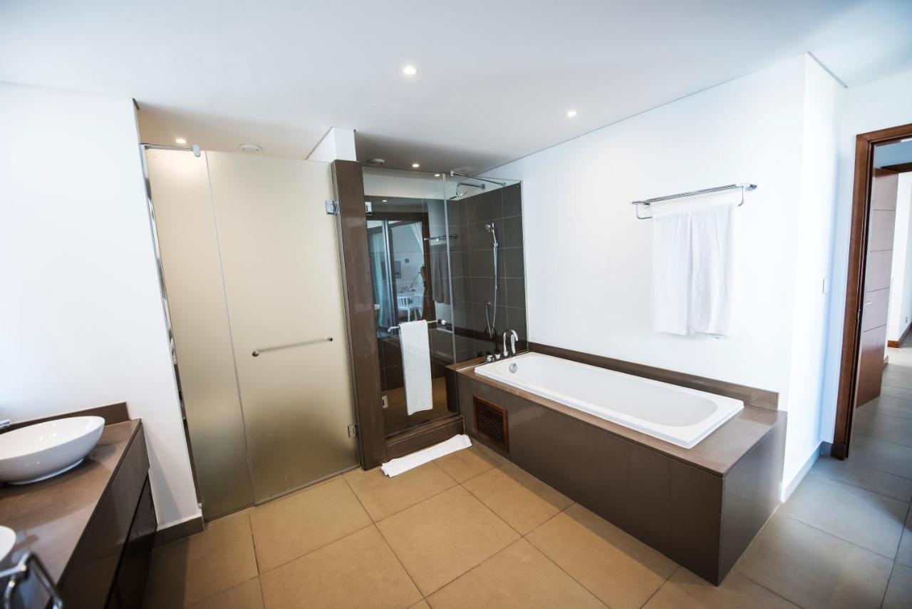 Azuri Residences & By Life In Blue Apartment