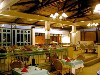 Resort Cotton Bay &