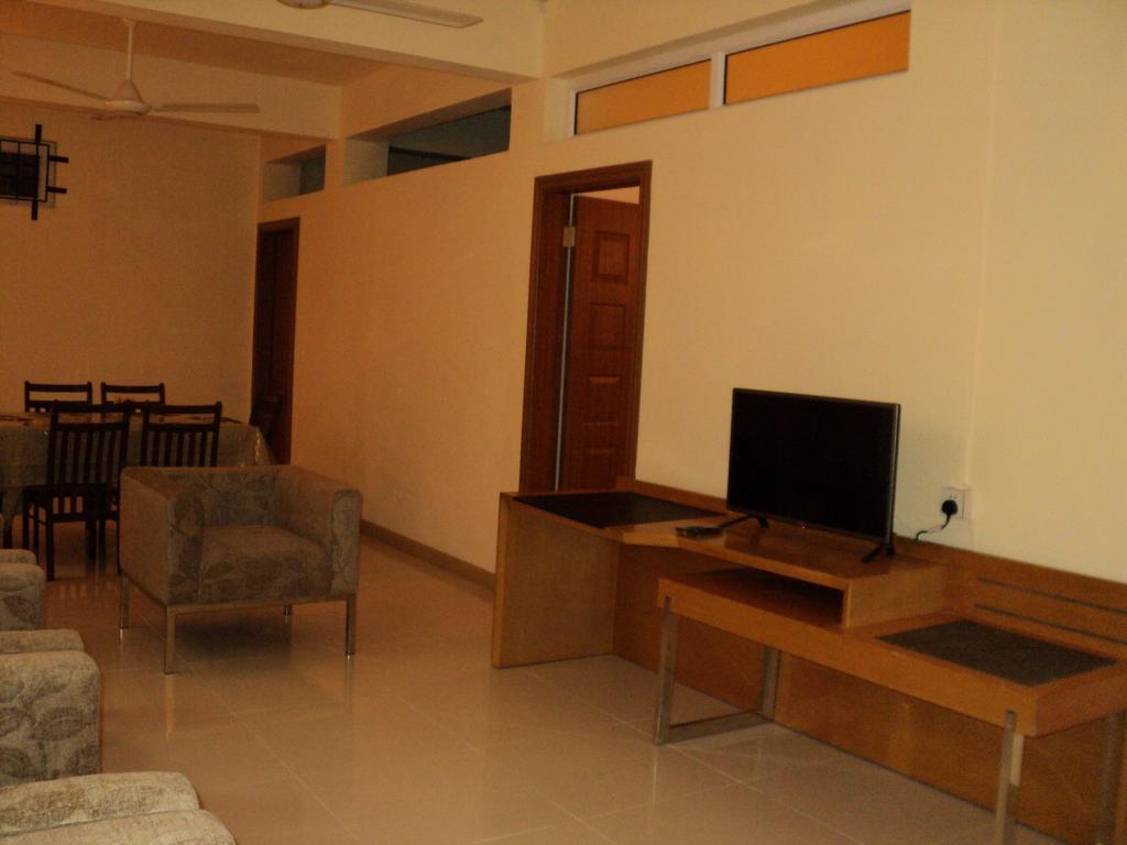 Apartment Monalysa St Honore & *