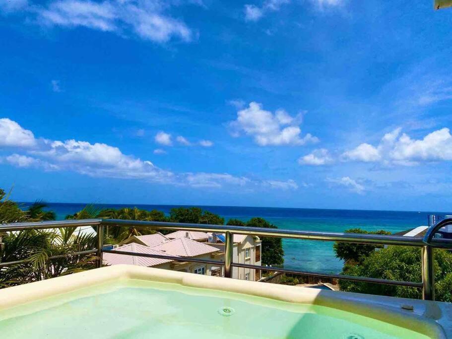 Hibiscus Penthouse Vue 2 Apartment Trou aux Biches