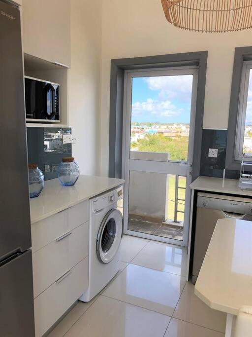 Apartment Hibiscus Penthouse Vue 2 *