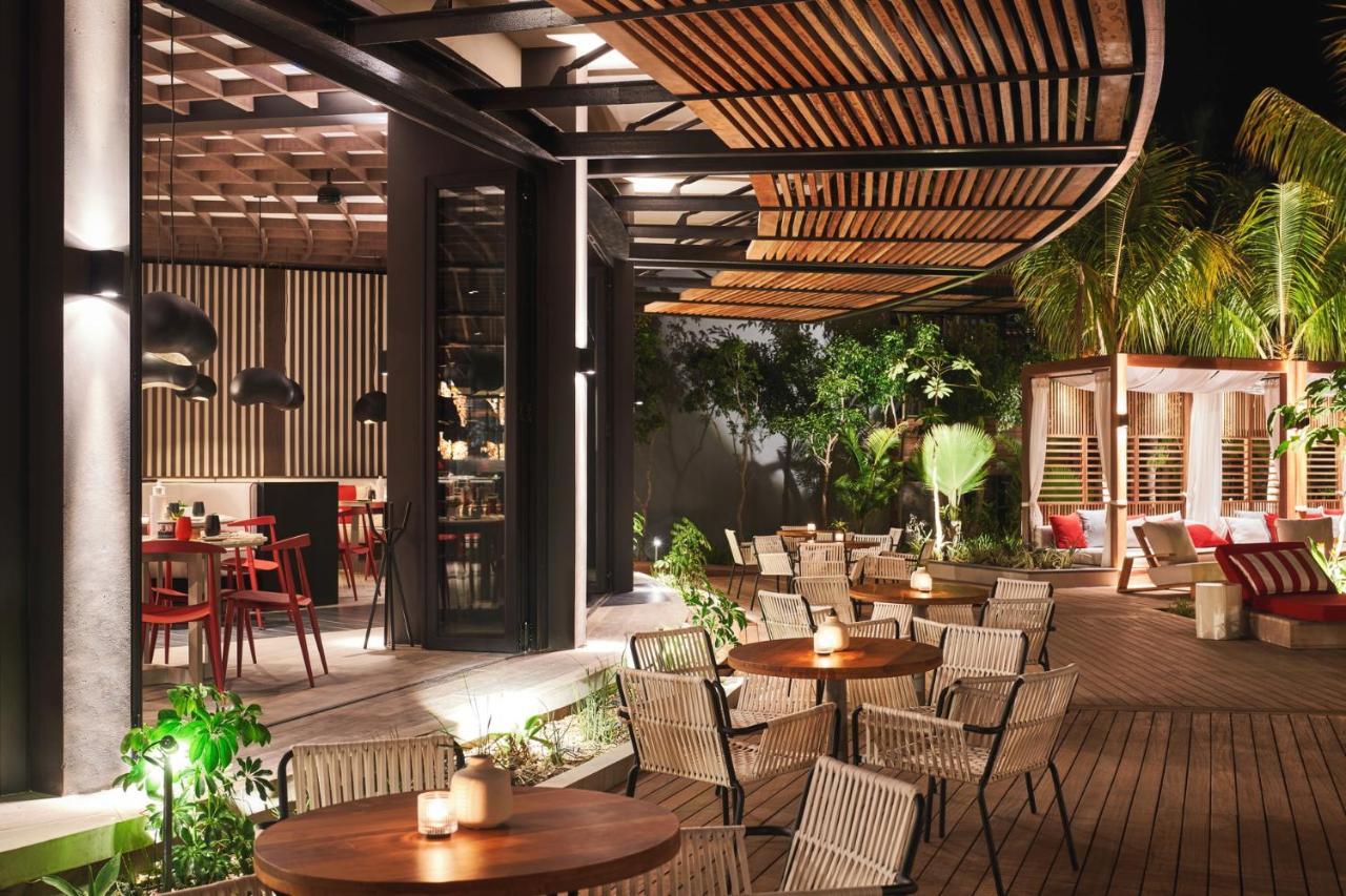 Lux* & Residences Resort 5*