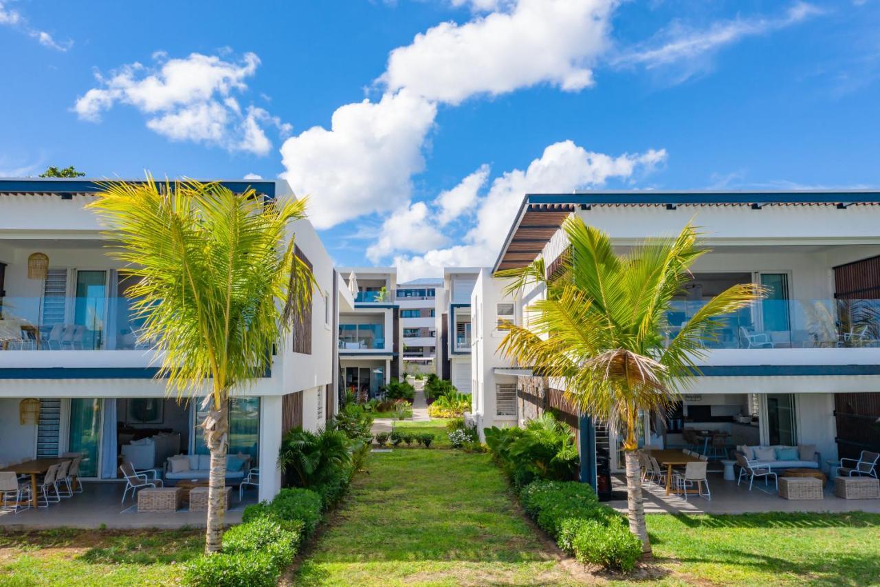 O'biches By Horizon Holidays -