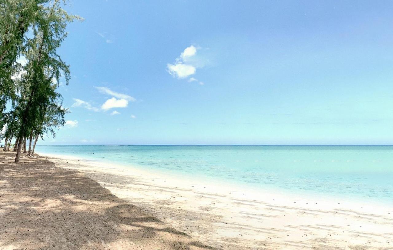 Lovely Beachfront Boutique