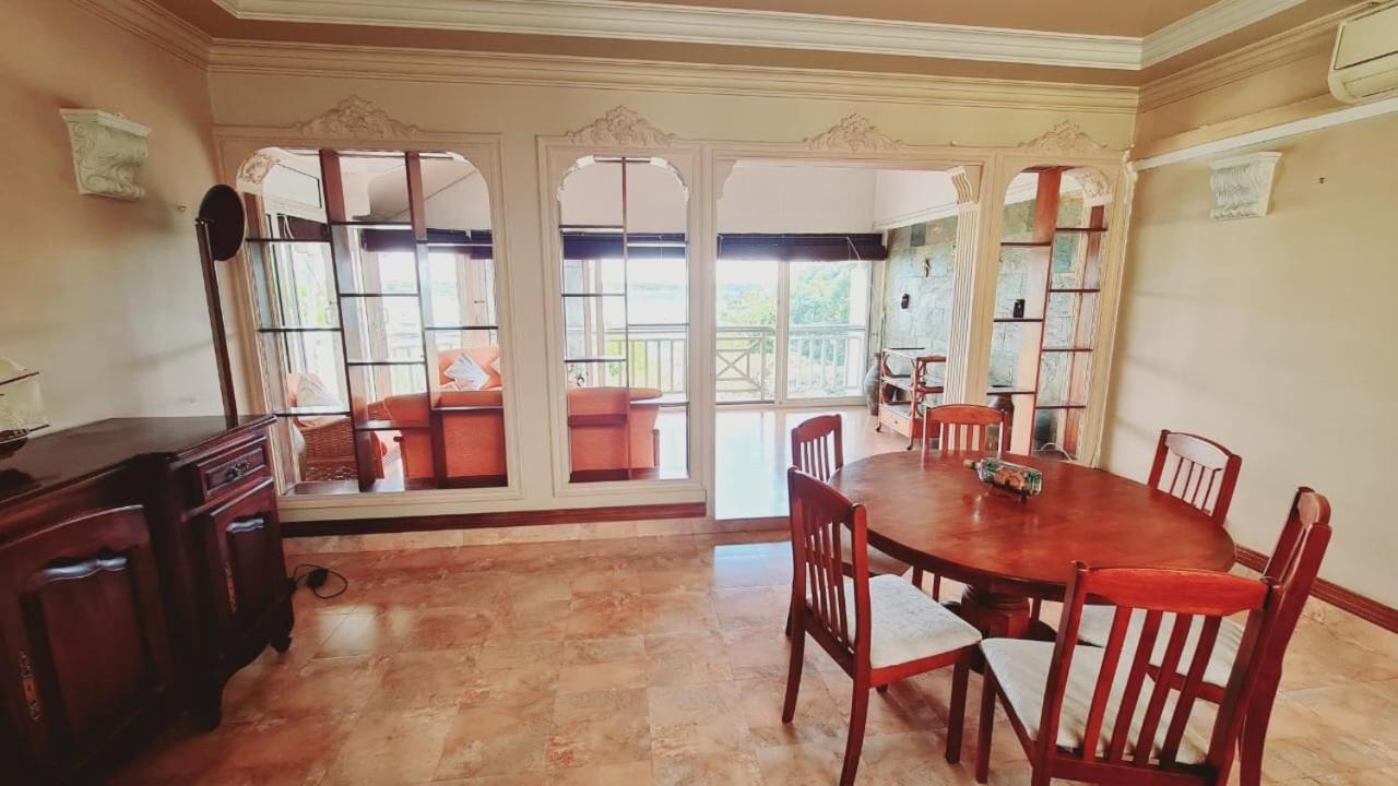 Beachfront Penthouse With Panoramic Ocean View Grand Baie