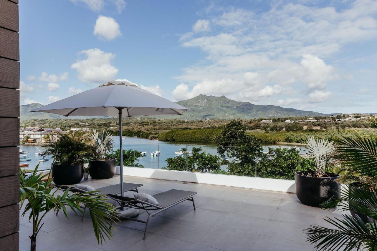 Penthouse Paradise - The Of The West Riviere Noire