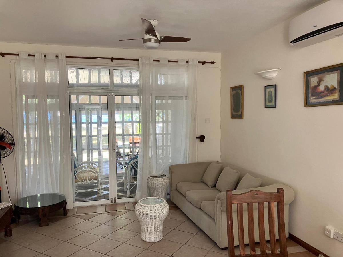 Fully Furnished Luxury 3 Right On A Blue Ocean * Belle Mare