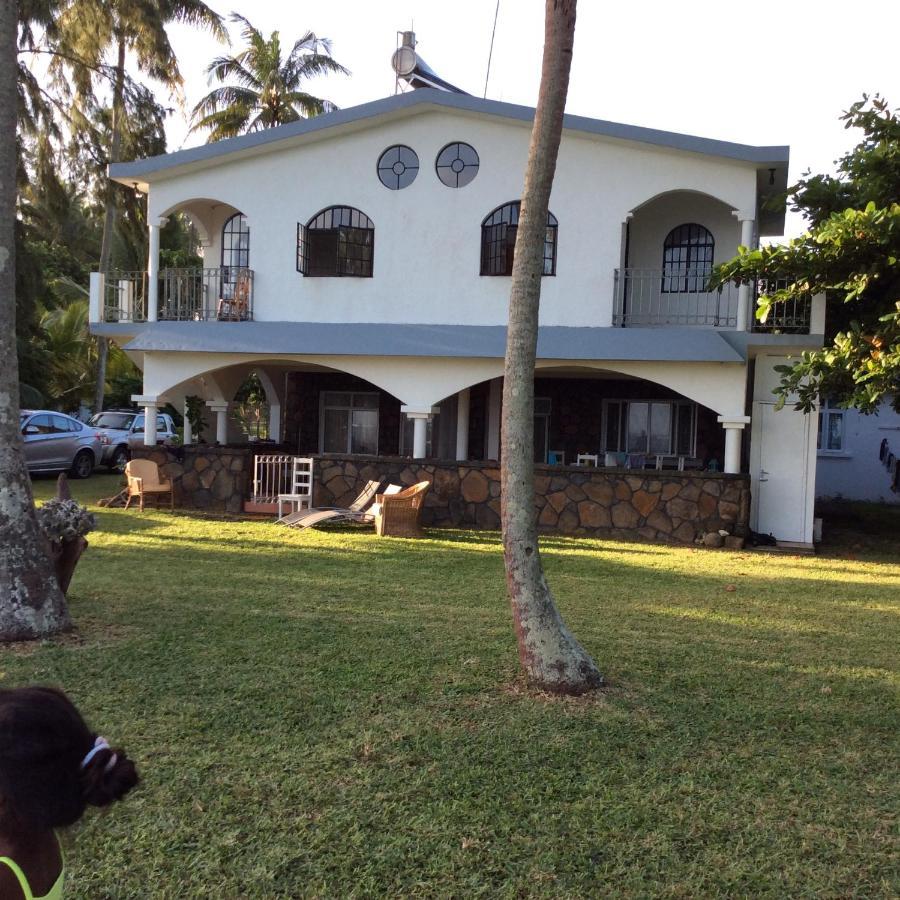 Karel Sea View Villa *