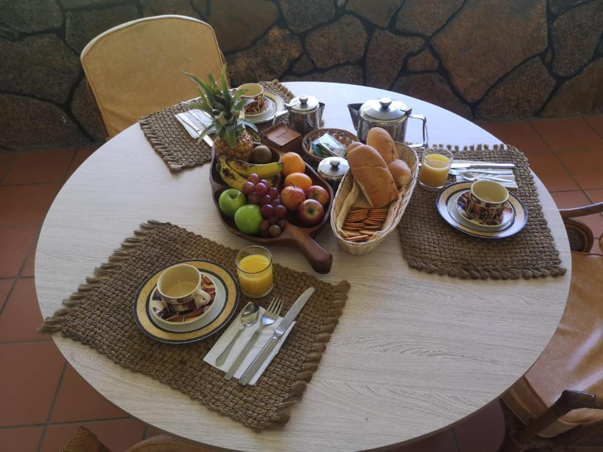 Villa Karel Sea View Riambel