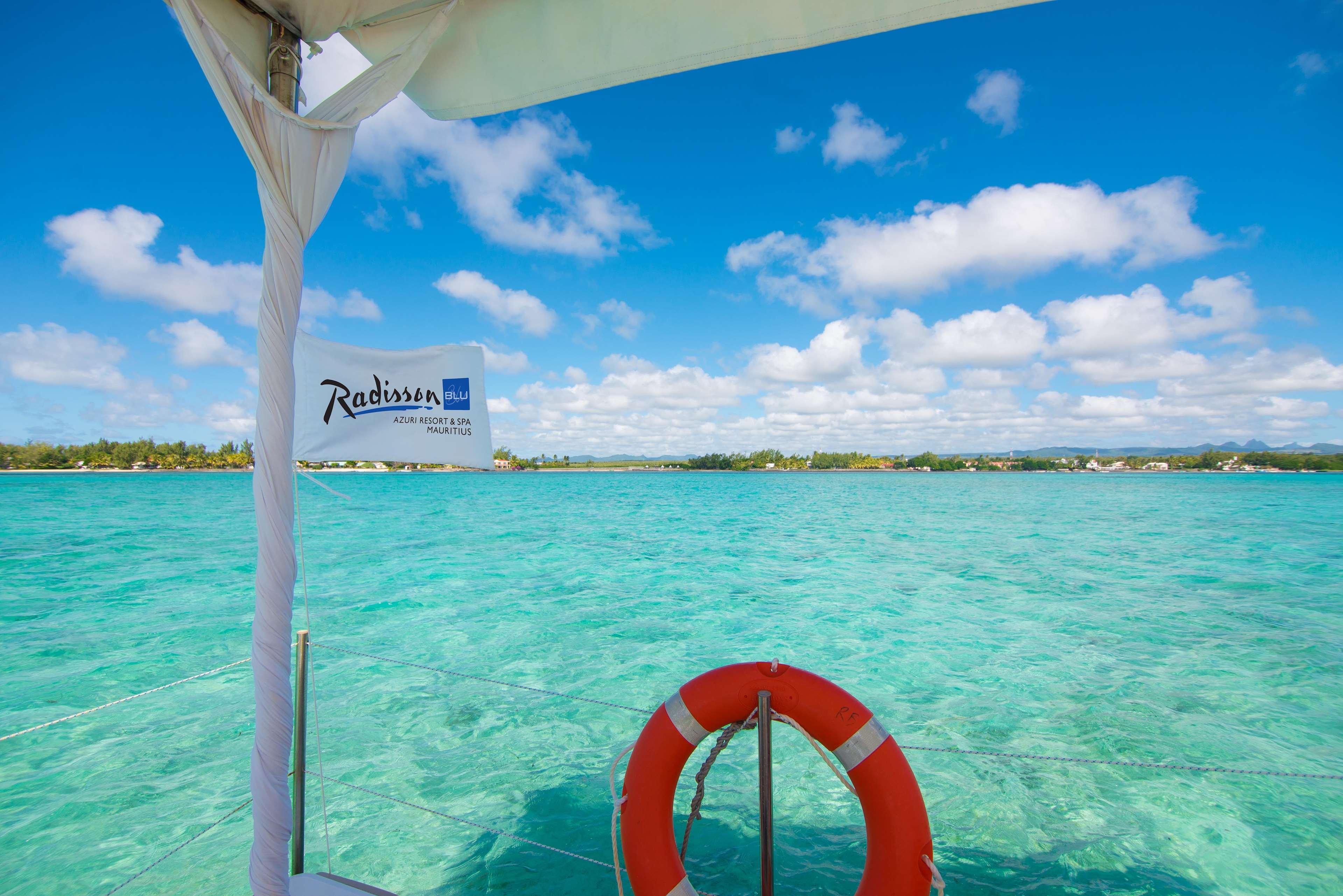 Radisson Blu Azuri & Resort Roches Noires