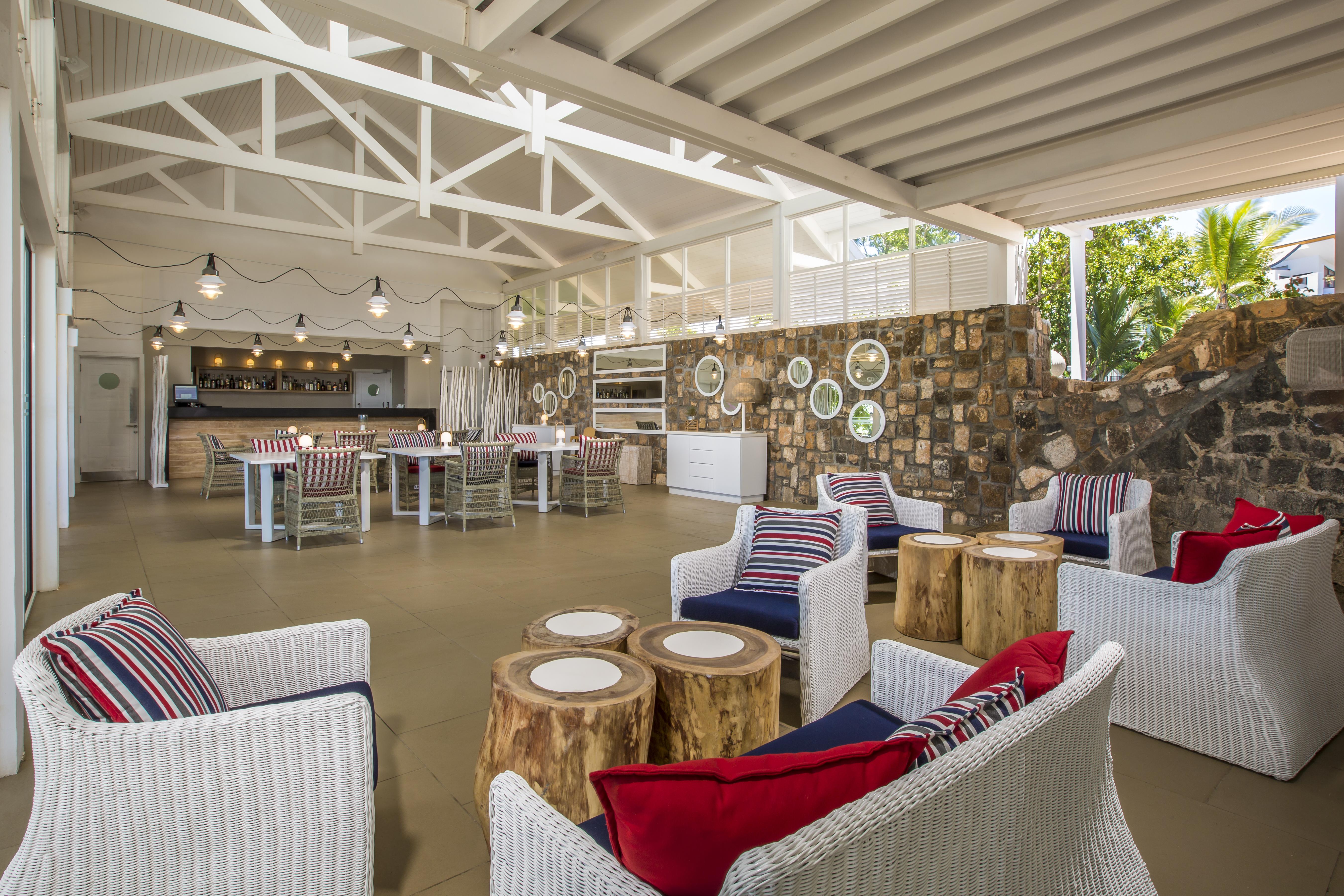 Radisson Blu Azuri & Resort 4*