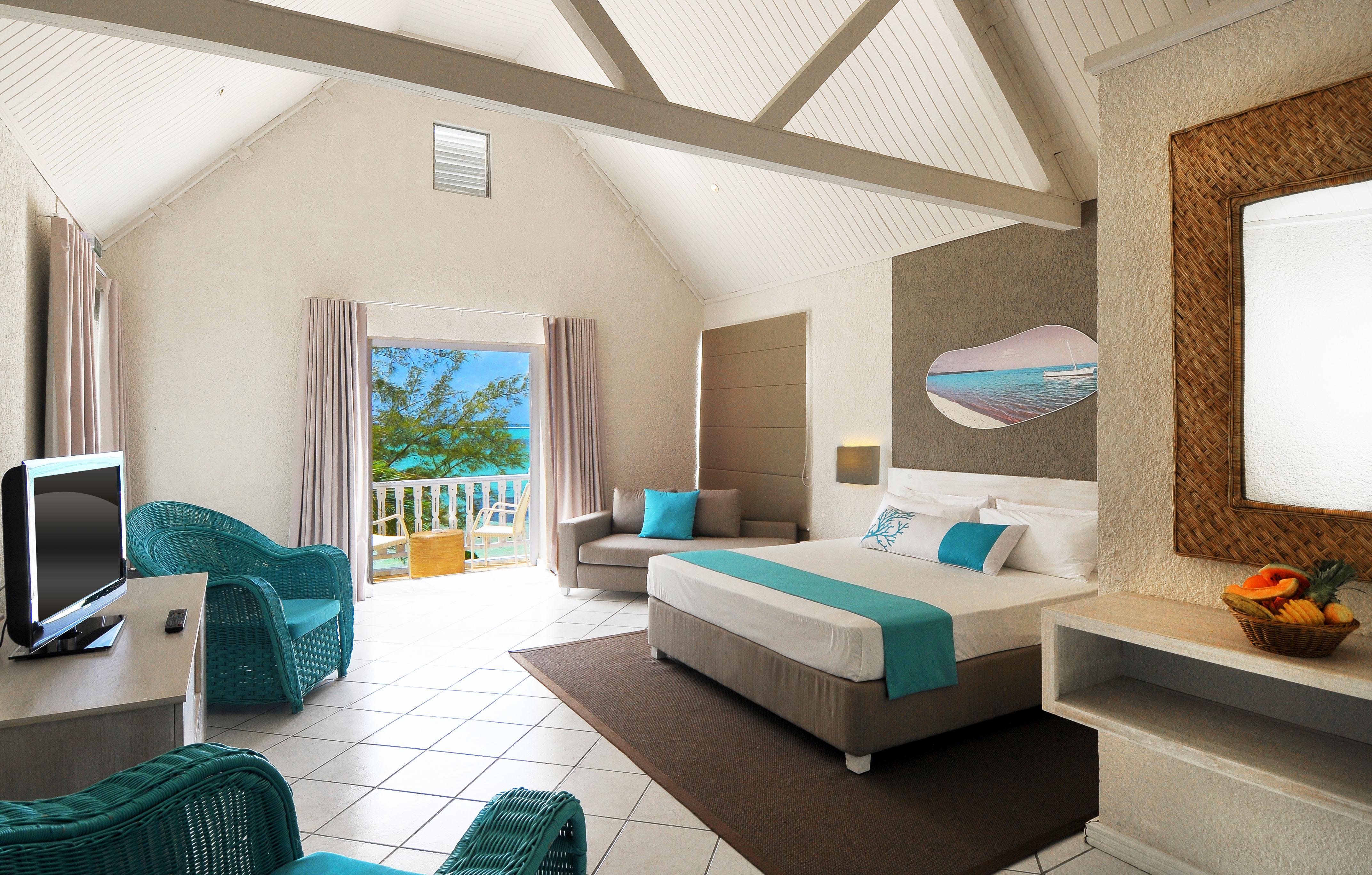 Paradise Luxury Beachfront Pointe D'Esny