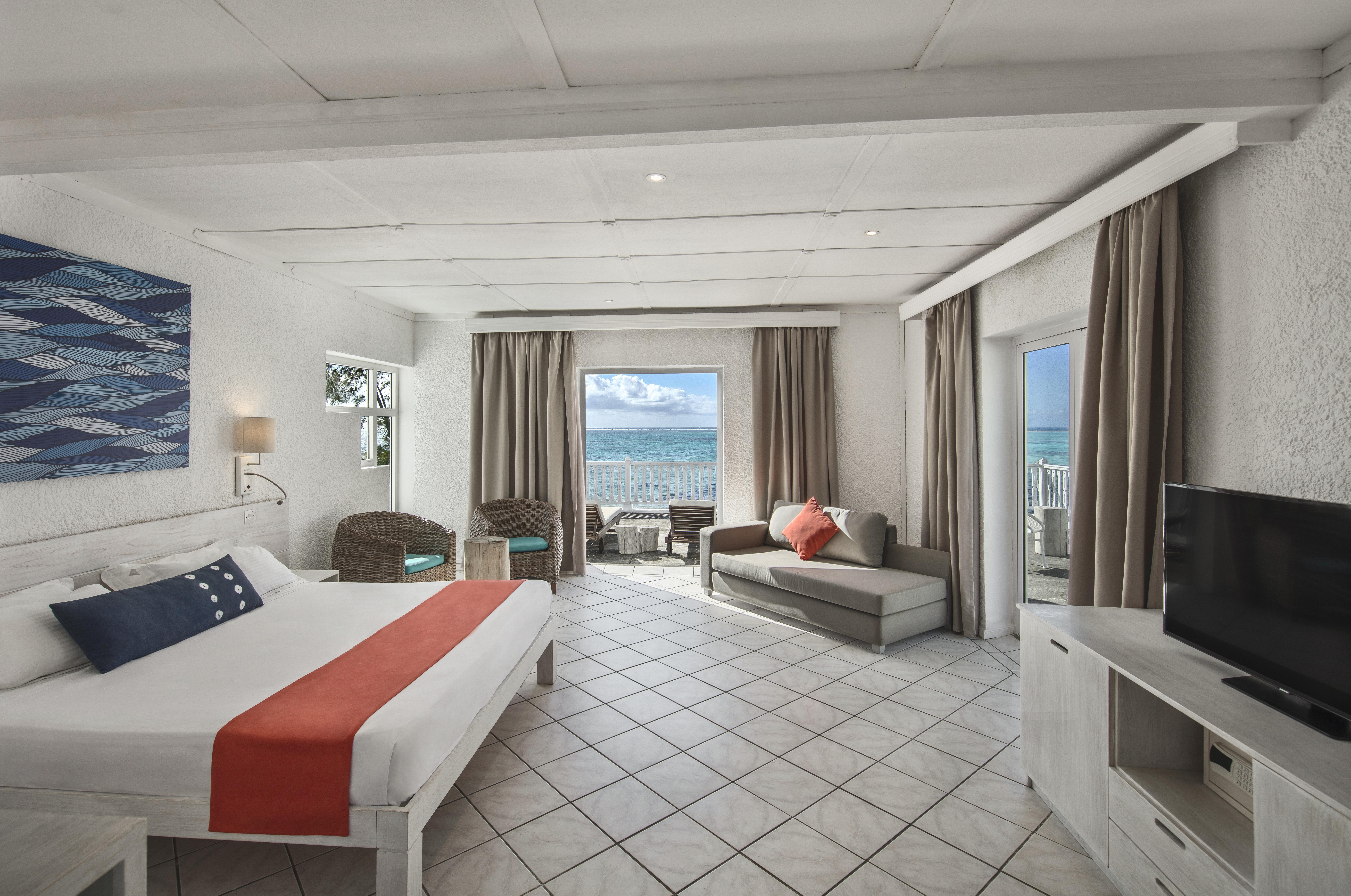 Paradise Luxury Beachfront * Pointe D'Esny