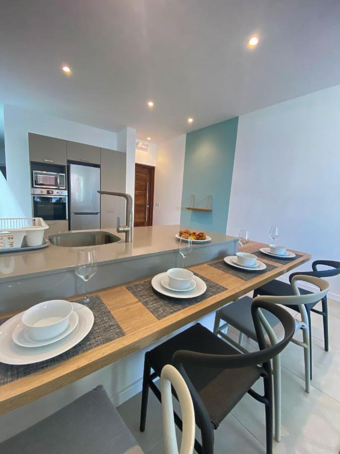 Eastern Blue - Sea View Luxury Apartment