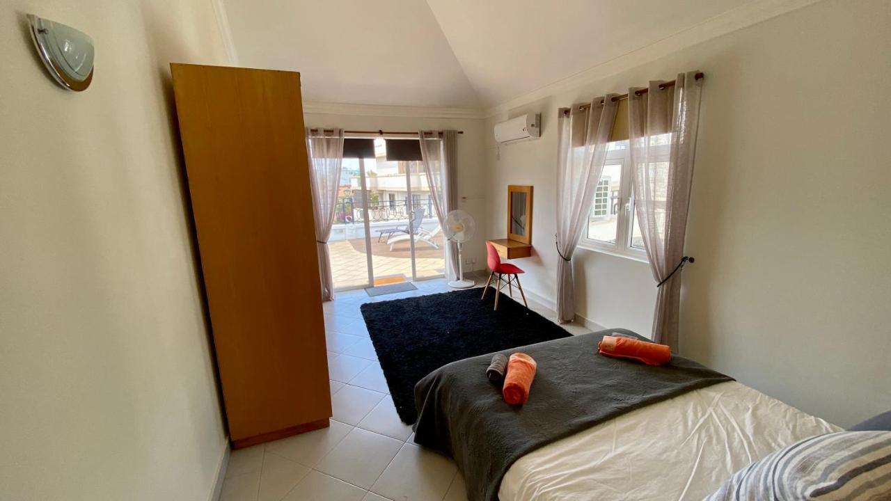 Dove Court Penthouse, * Flic en Flac