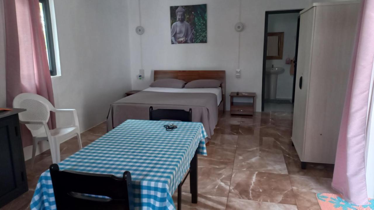Apartment Seaview - *