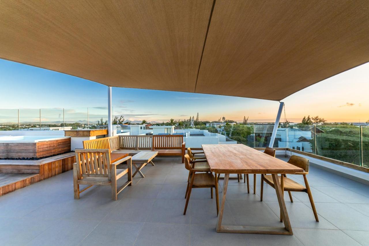 Penthouse 13 - One Bay With Private Rooftop Terrace And Dip In Pool *