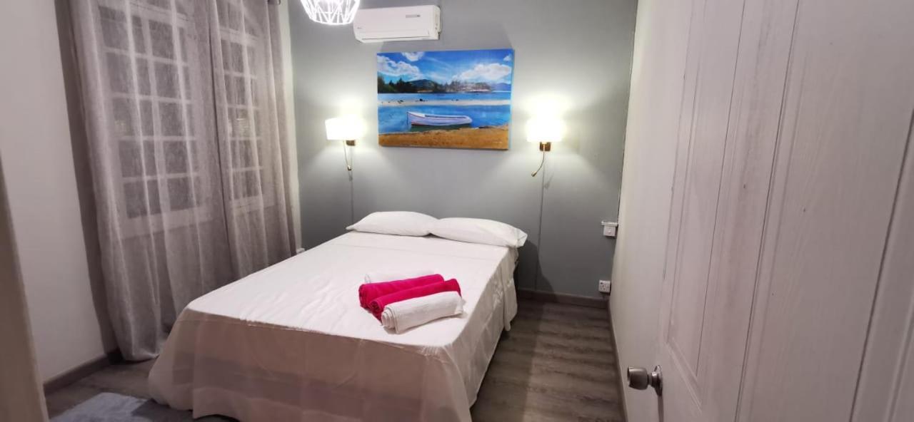 Villa Wonderful In The South. Riambel