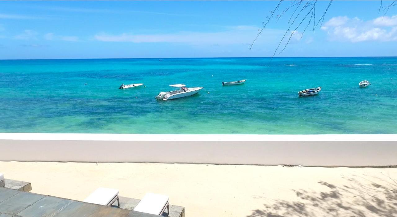 Villa Horizon By Dream Escapes, Beachfront Pointe aux Canonniers