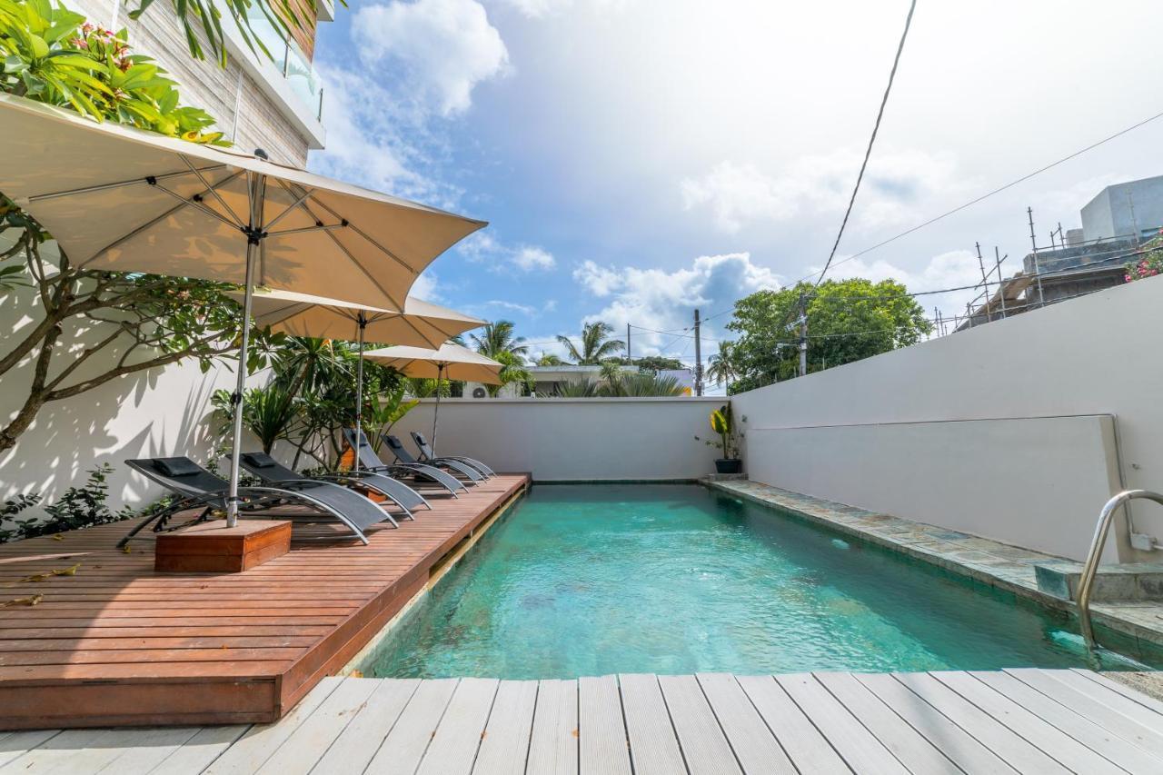Beachcove No 10 Pereybere Beach