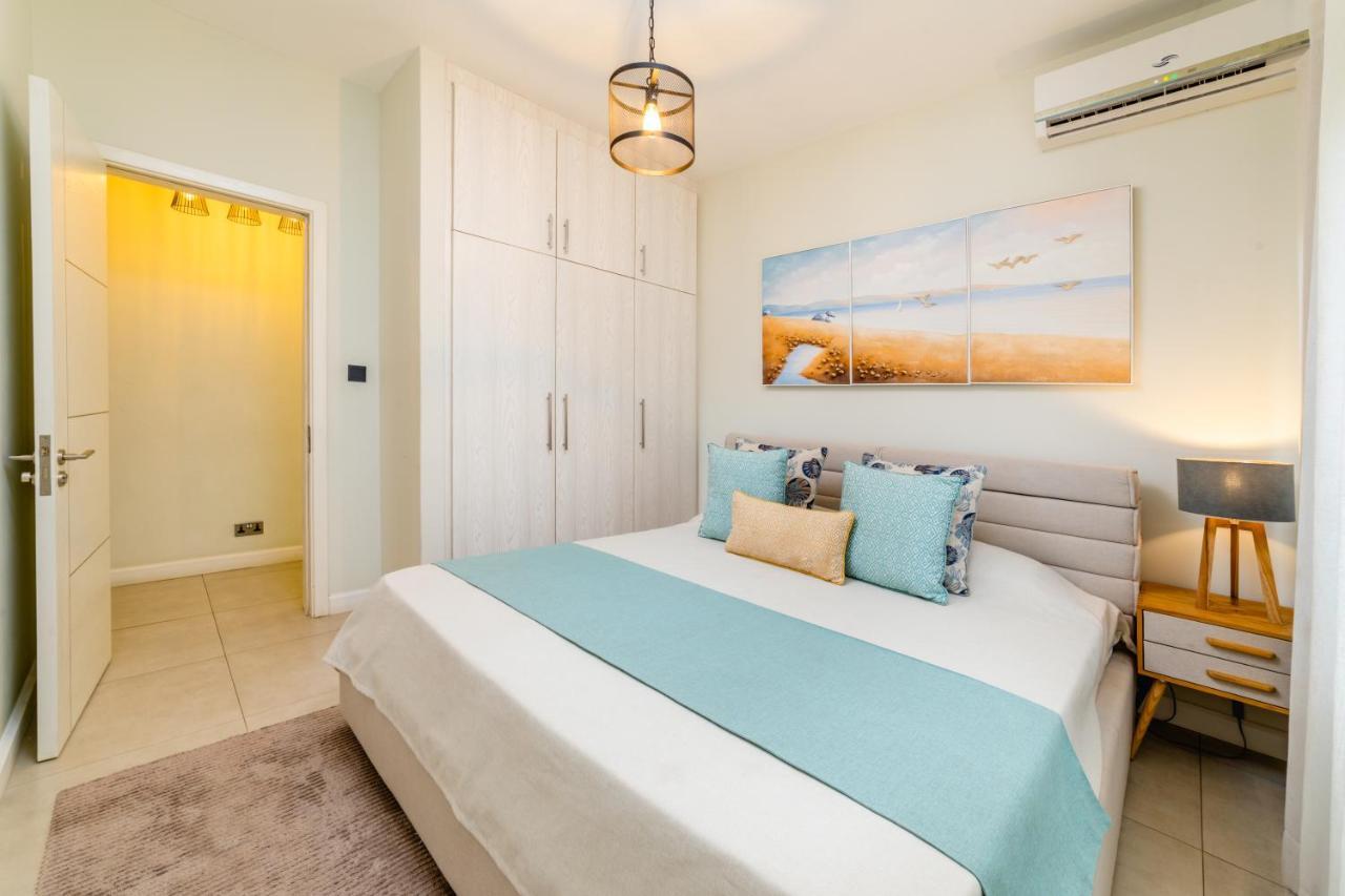 Beachcove No 10 Apartment *