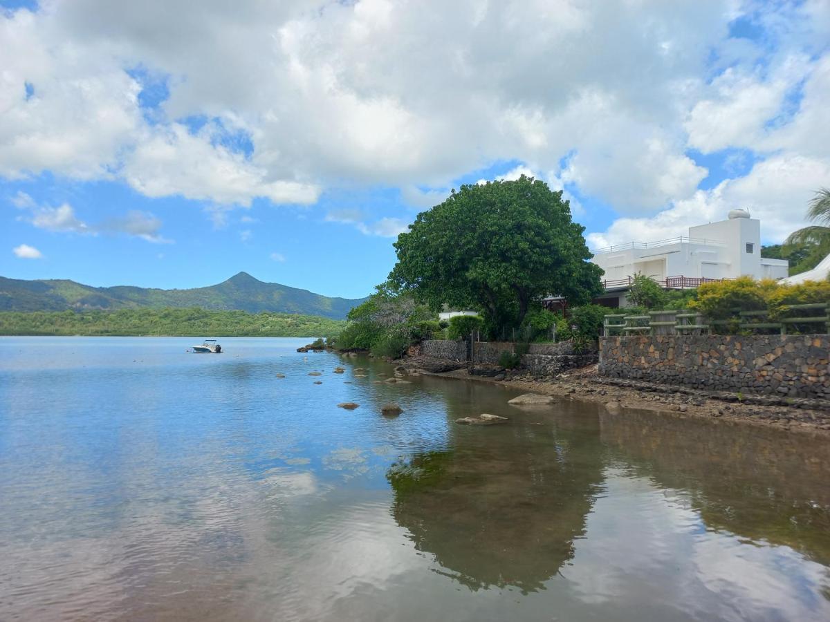 21lg Ilot Fortier M Sea Front And Swimming Pool *