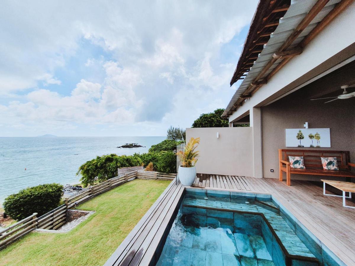Luxury Beachfront With Private Pool - Jolly's Rock *