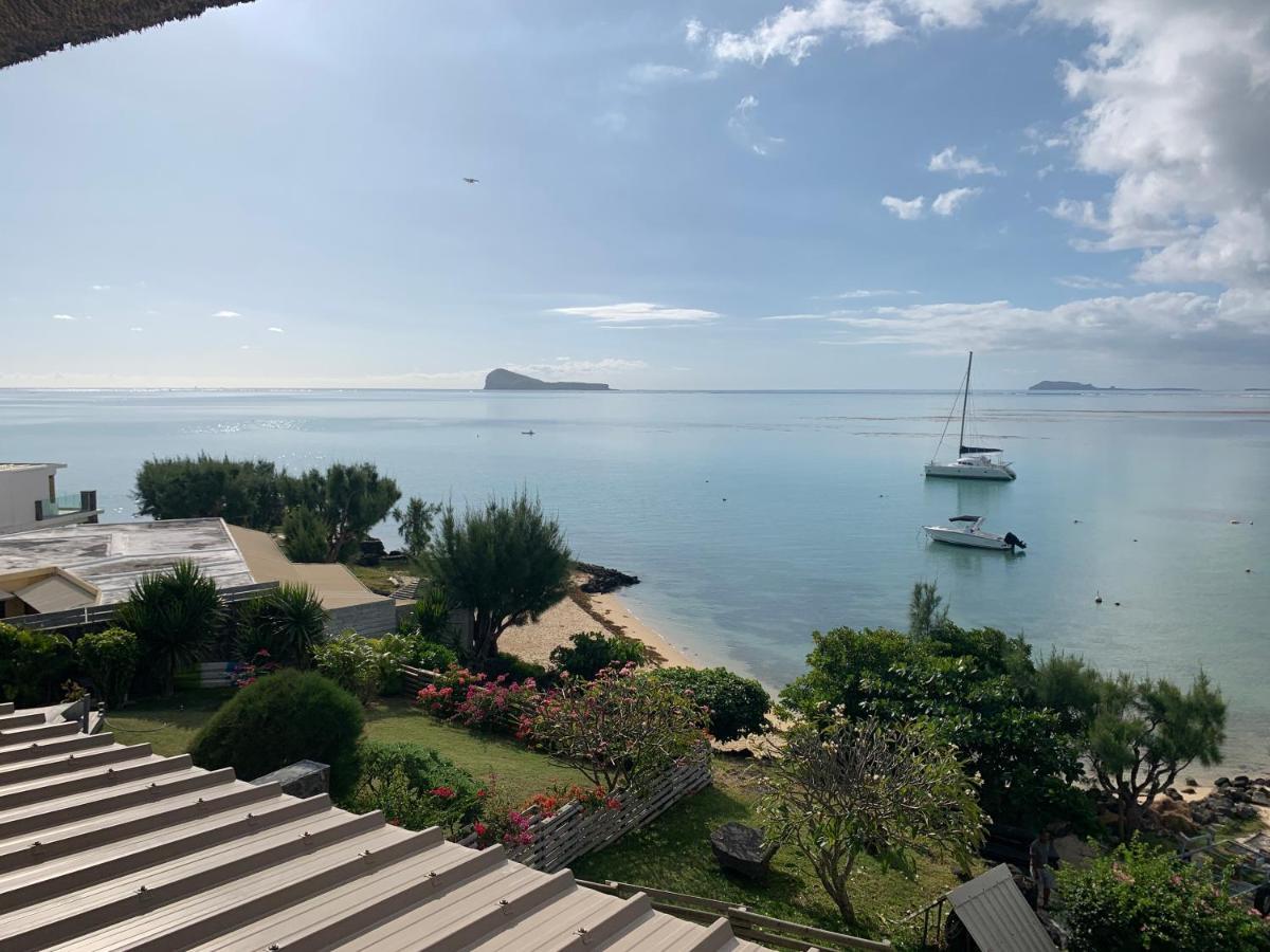 Luxury Beachfront With Private Pool - Jolly's Rock * Calodyne