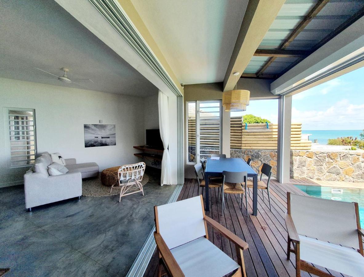Luxury Beachfront With Private Pool - Jolly's Rock Holiday home