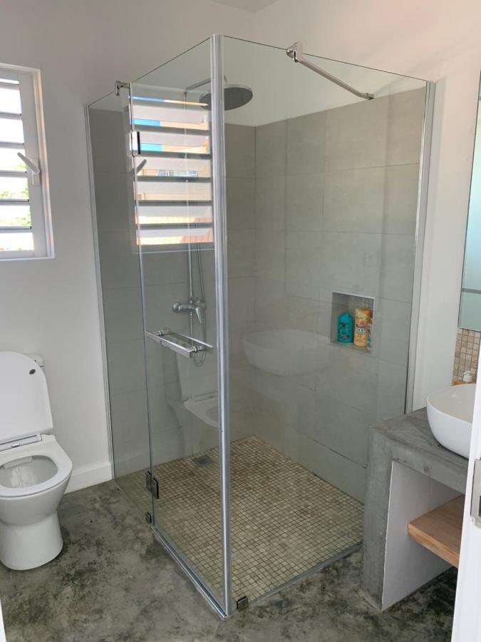 Holiday home Luxury Beachfront With Private Pool - Jolly's Rock Calodyne