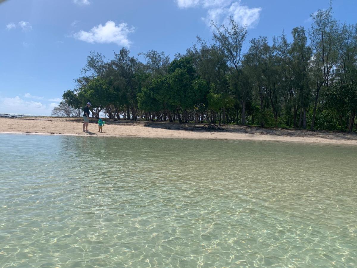 Luxury Beachfront With Private Pool - Jolly's Rock *