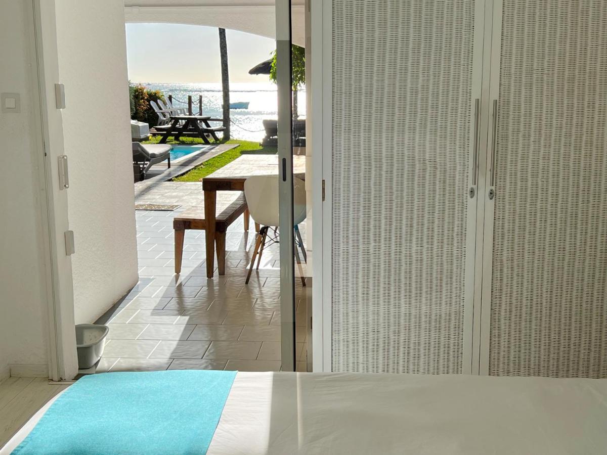Caro's Beachfront Villa *