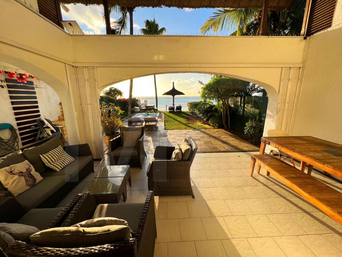 Caro's Beachfront Villa Trou aux Biches