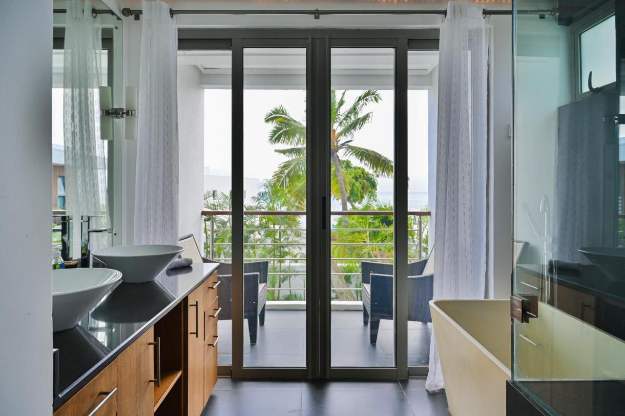 Horizon By Dream Escapes, Beachfront Villa Pointe aux Canonniers