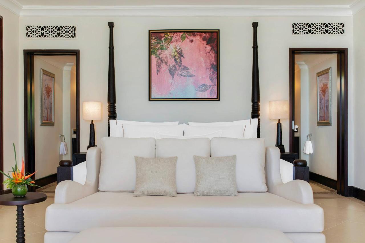 The Westin Turtle Bay & Spa, Mauritius 5* Balaclava
