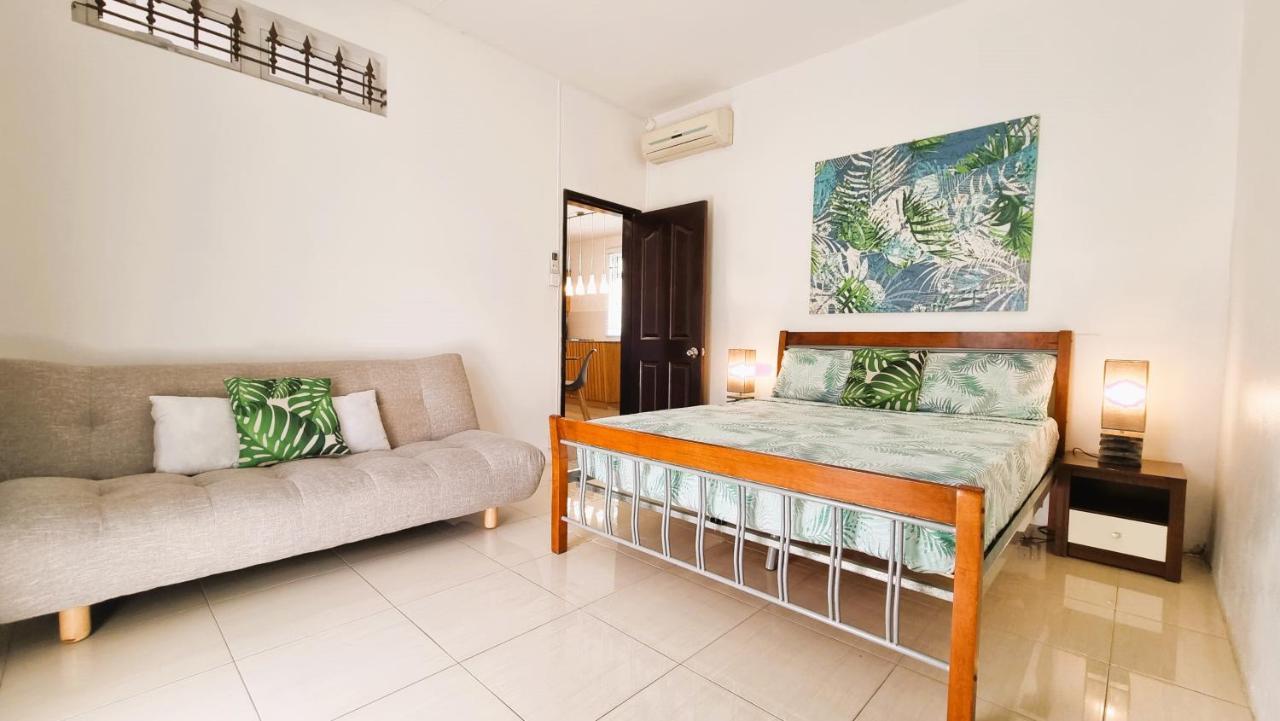 Agata Mauritius * Mont-Choisy