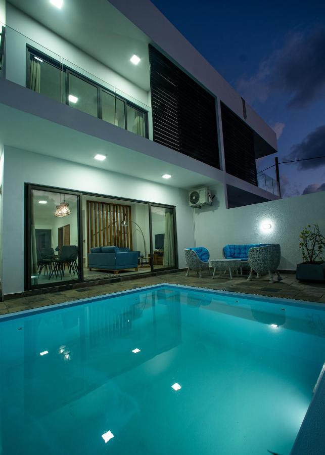 Ocean Blue Villa, Flic-en-flac Pousada