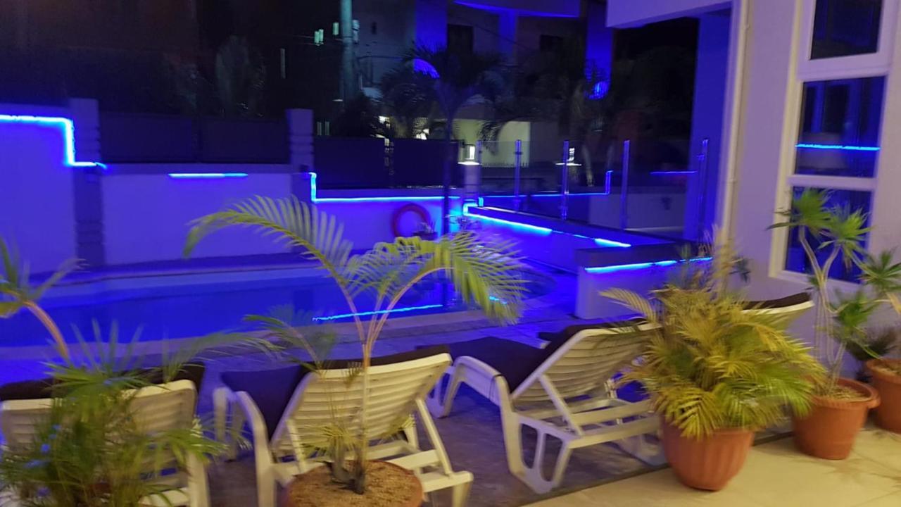 Monalysa St Honore & Apartment *
