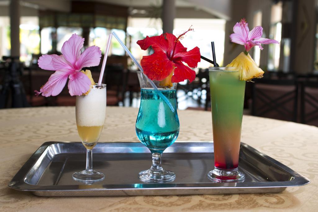 Casa Florida & Pereybere Beach