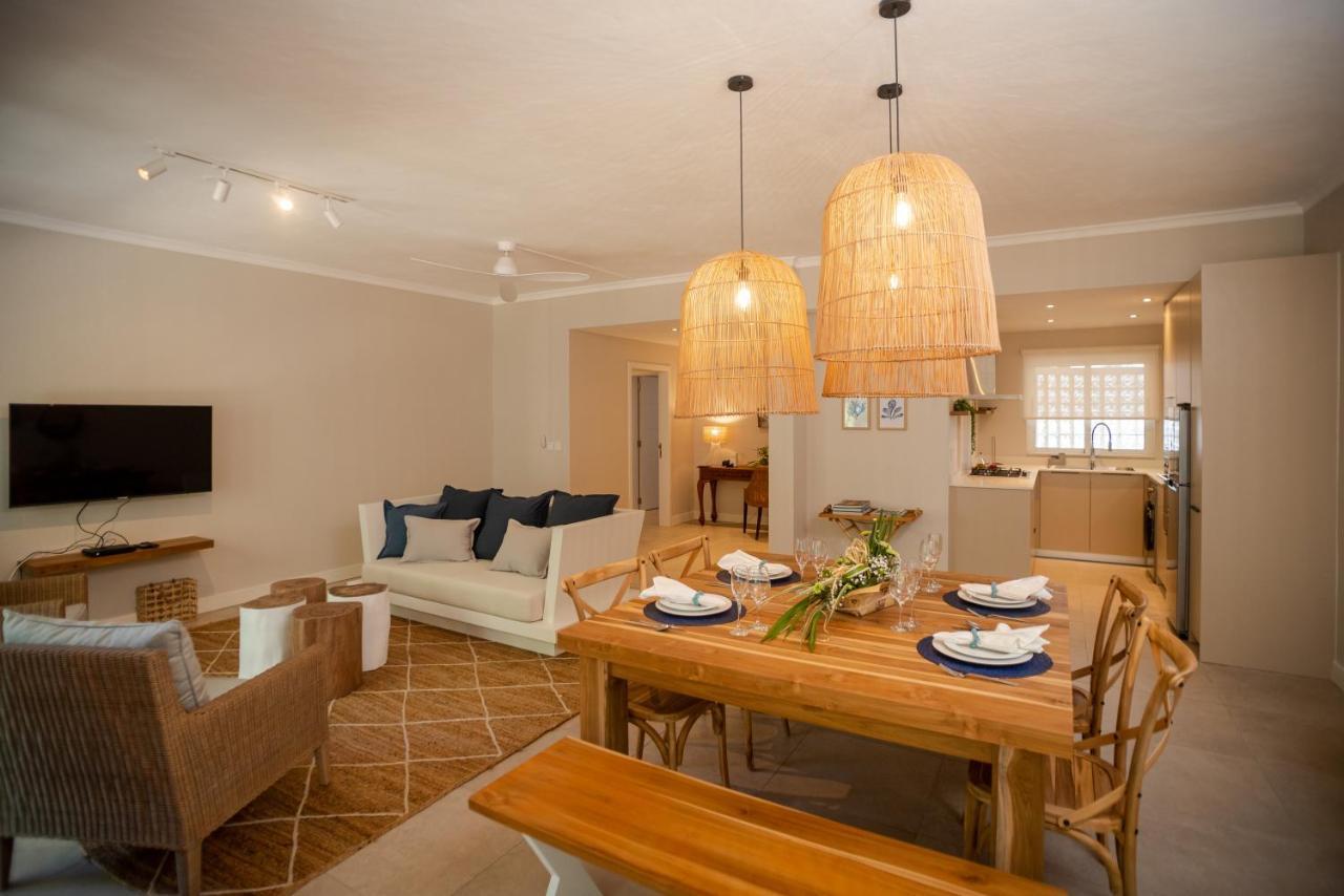 Apartment Blue Coral Beachfront Penthouse Flic en Flac