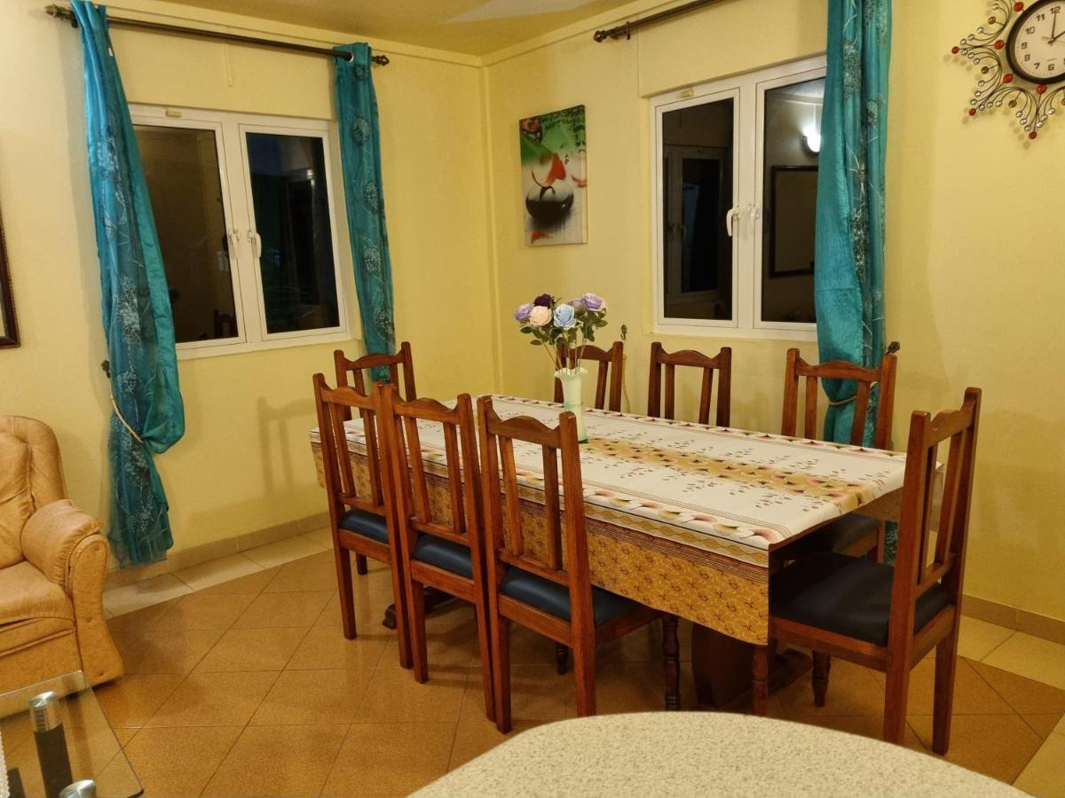 Apartment Bungaroo Pereybere Beach