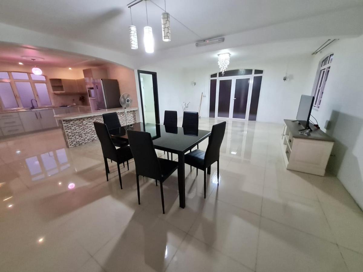 Guest house White