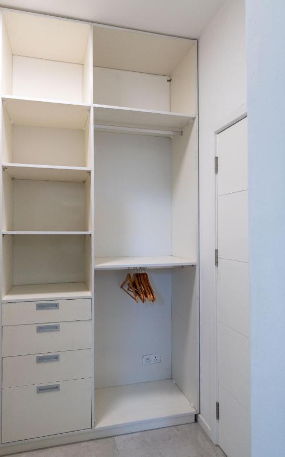 Jolie Situation, Confortable Et Abordable Apartment *
