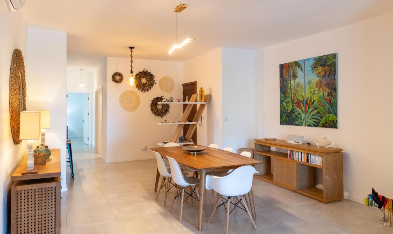 Apartment Jolie Situation, Confortable Et Abordable Riviere Noire
