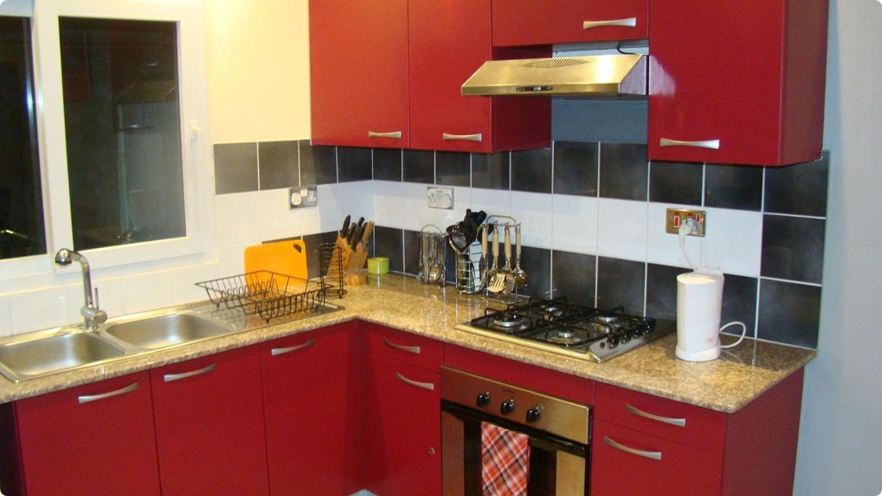 Casa de férias Althea's Nice, Comfy 4 Bedroom Townhouse With Pool In Bay- Ah 1 Grand Baie