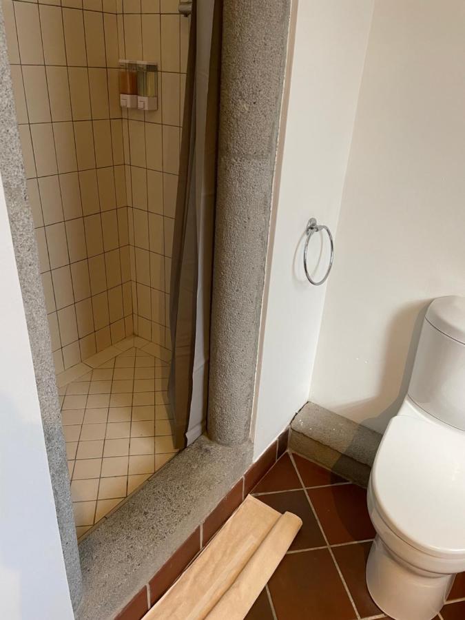 Picturesque Riverside 2-bedroom Ensuite In Port Chambly *