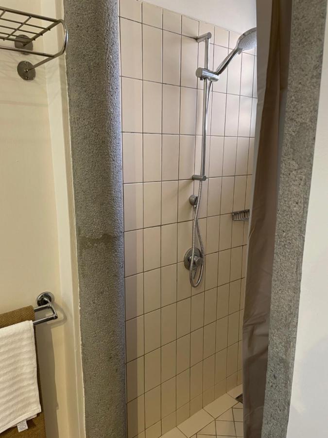 Picturesque Riverside 2-bedroom Ensuite In Port Chambly *