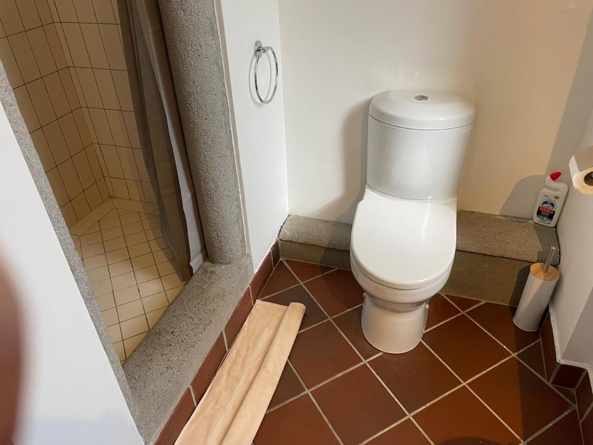 Picturesque Riverside 2-bedroom Ensuite In Port Chambly *